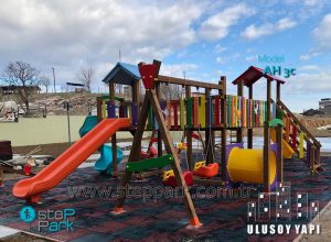 ulusoy inşaat çocuk oyun parkı